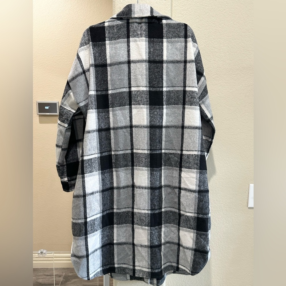 Light Fall Women’s Jacket - image 2